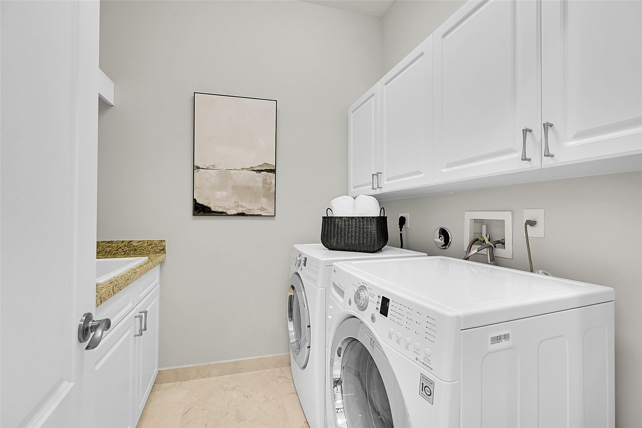 SANTA BARBARA ESTATES - Residential