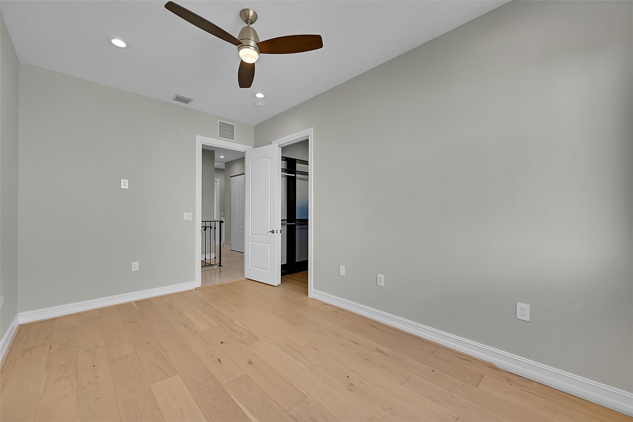 SANTA BARBARA ESTATES - Residential