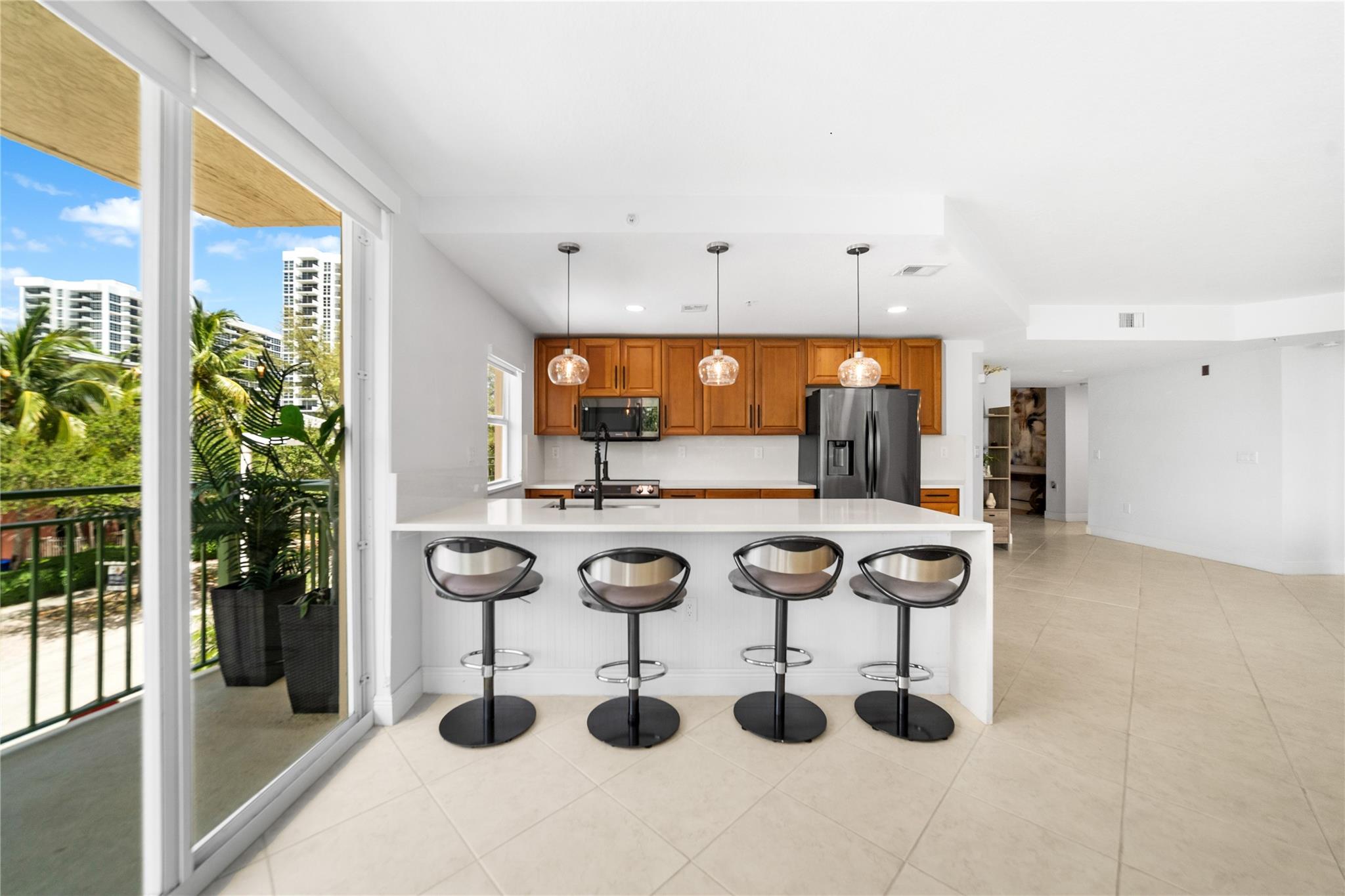 SILVER BEACH CONDOMINIUM - Residential