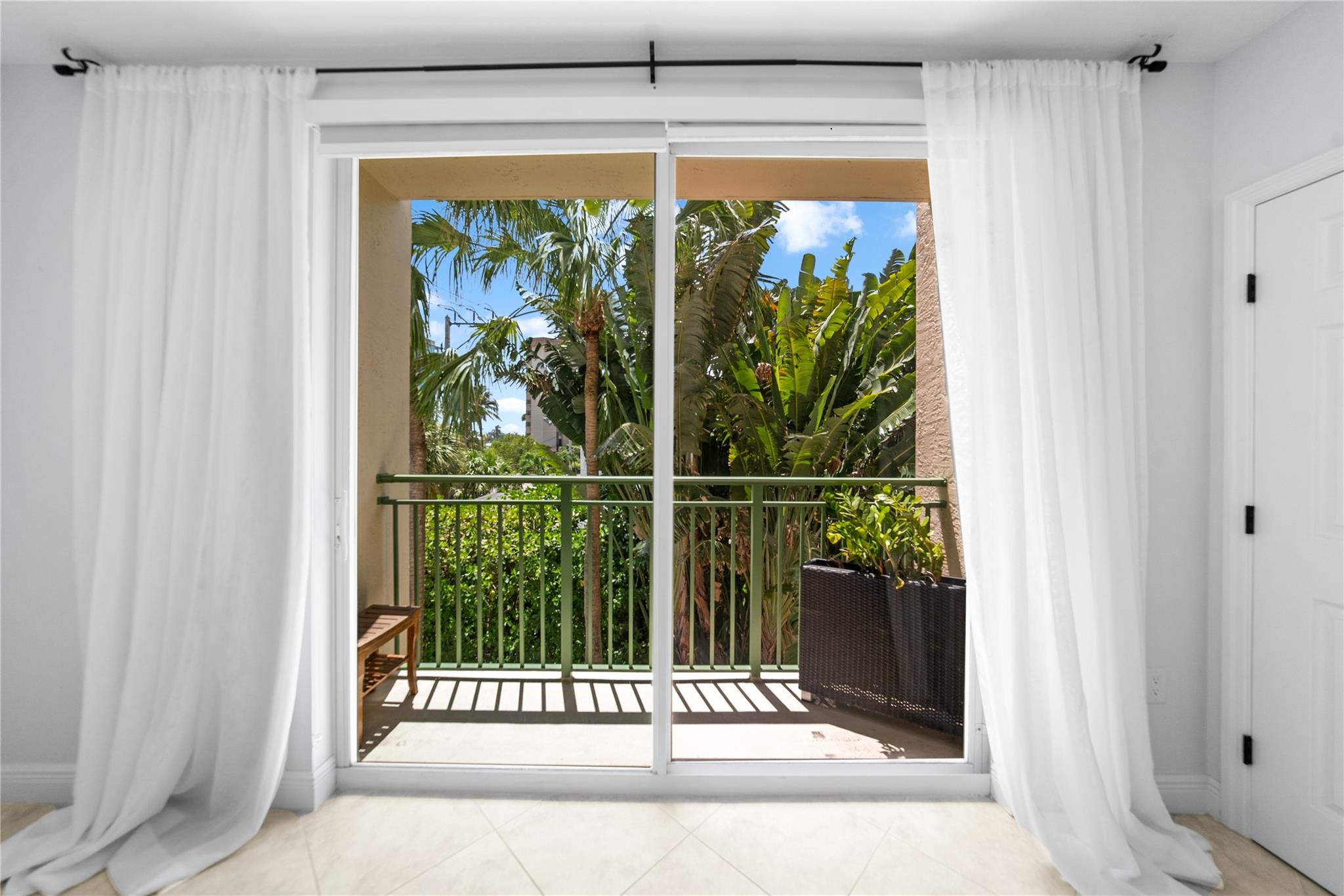 SILVER BEACH CONDOMINIUM - Residential