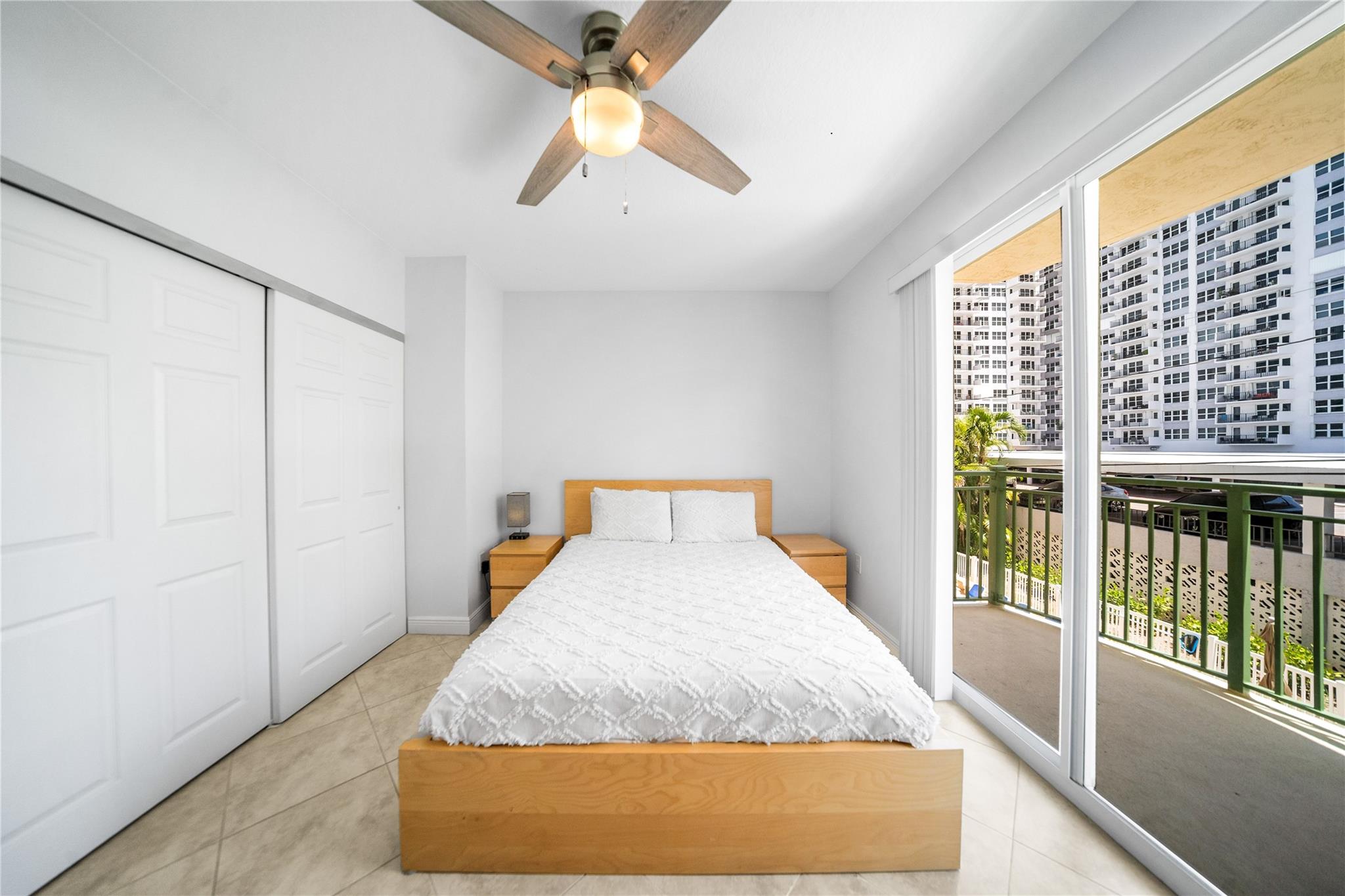 SILVER BEACH CONDOMINIUM - Residential