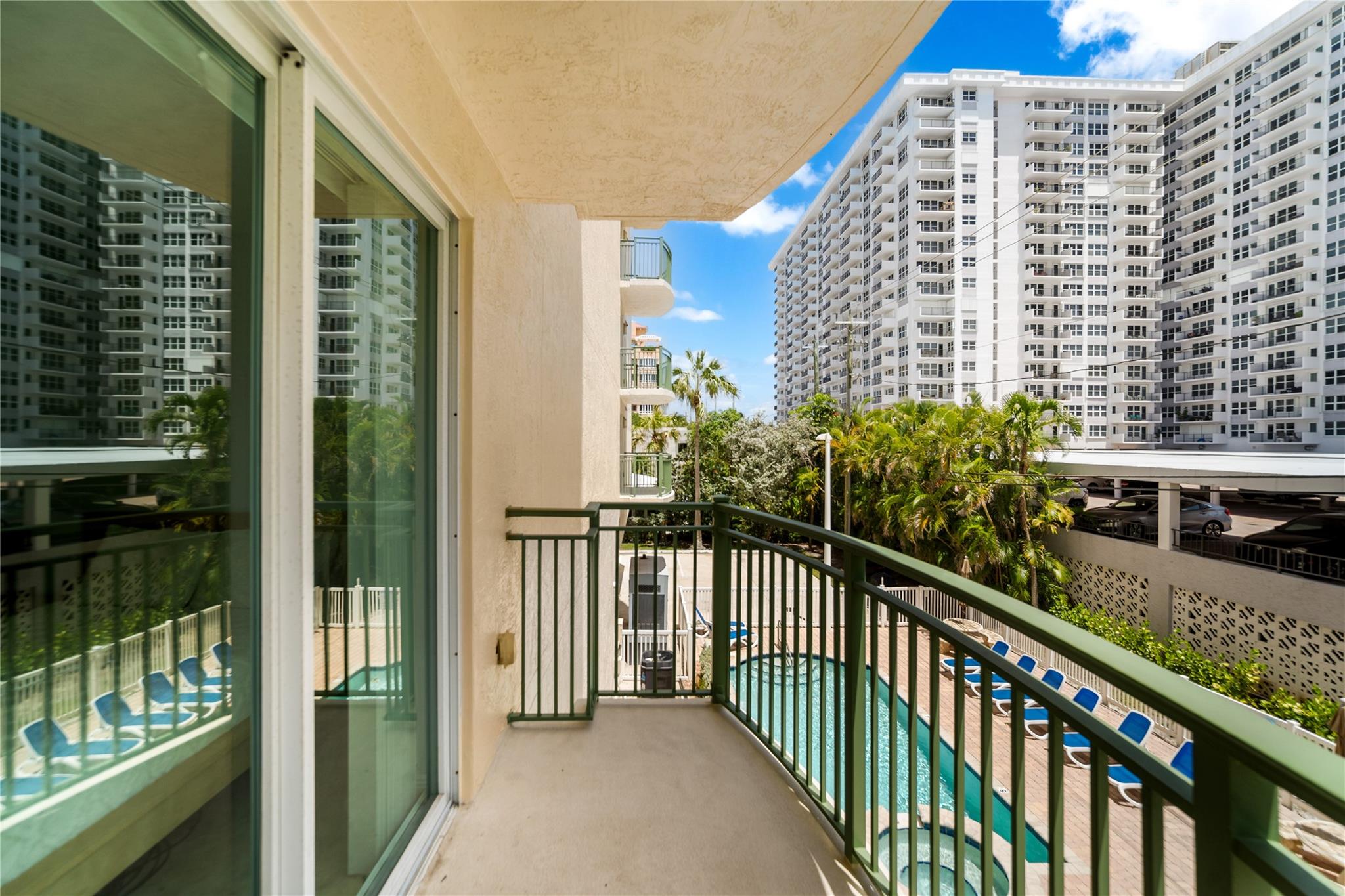 SILVER BEACH CONDOMINIUM - Residential