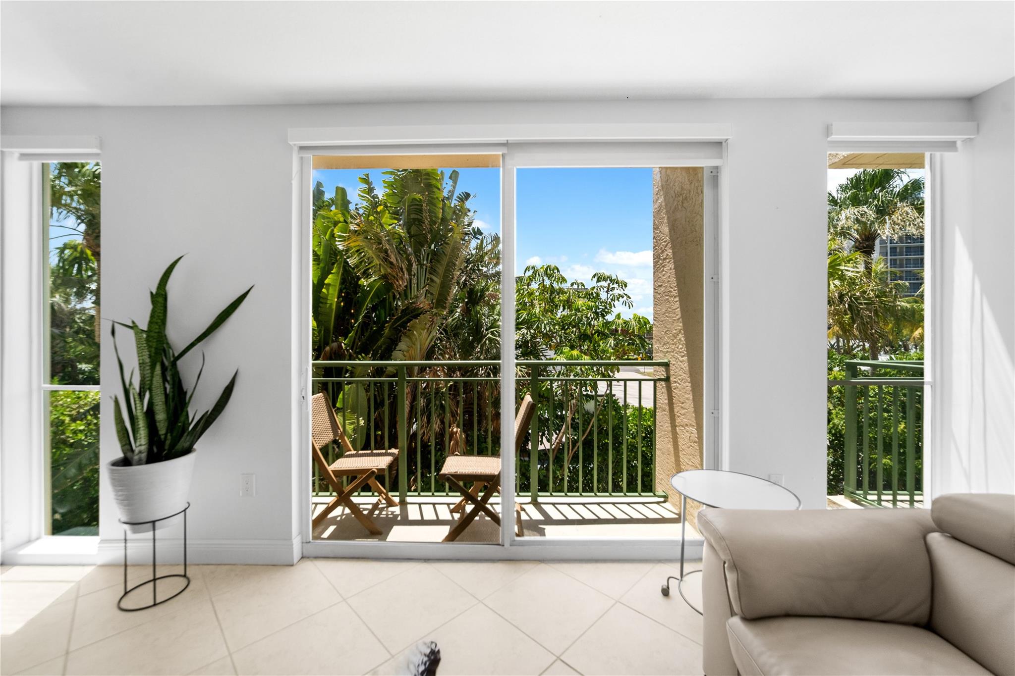 SILVER BEACH CONDOMINIUM - Residential