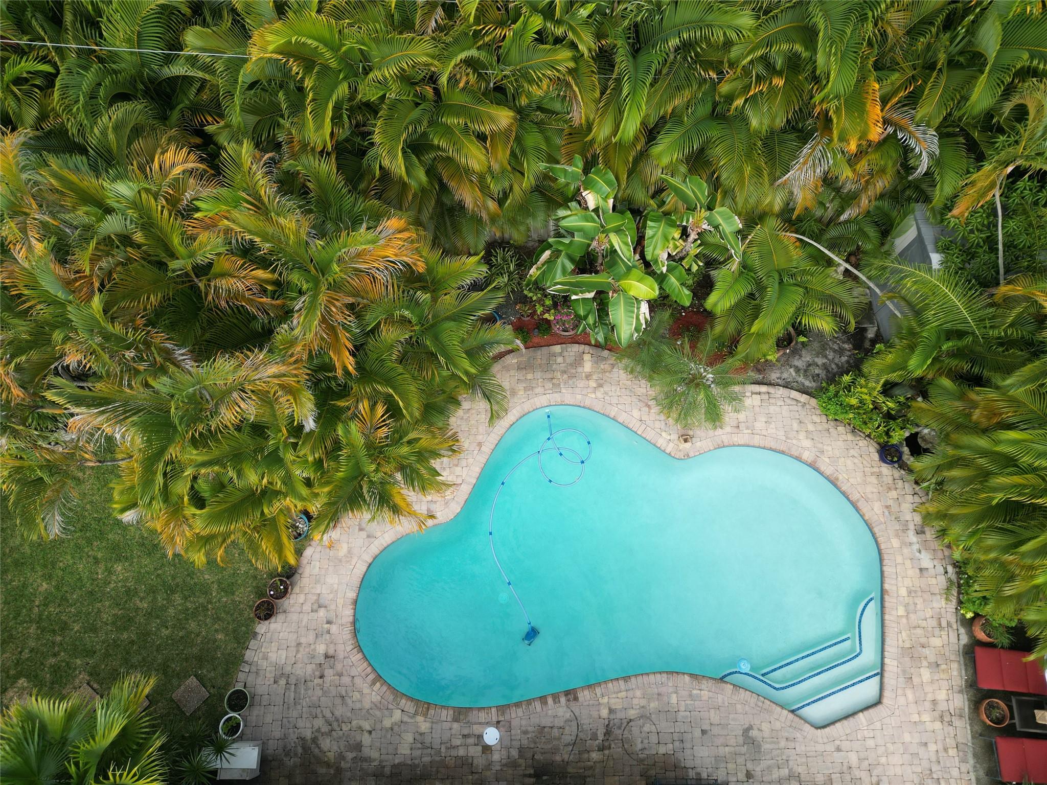 Coral Estates 32-29 B - Residential