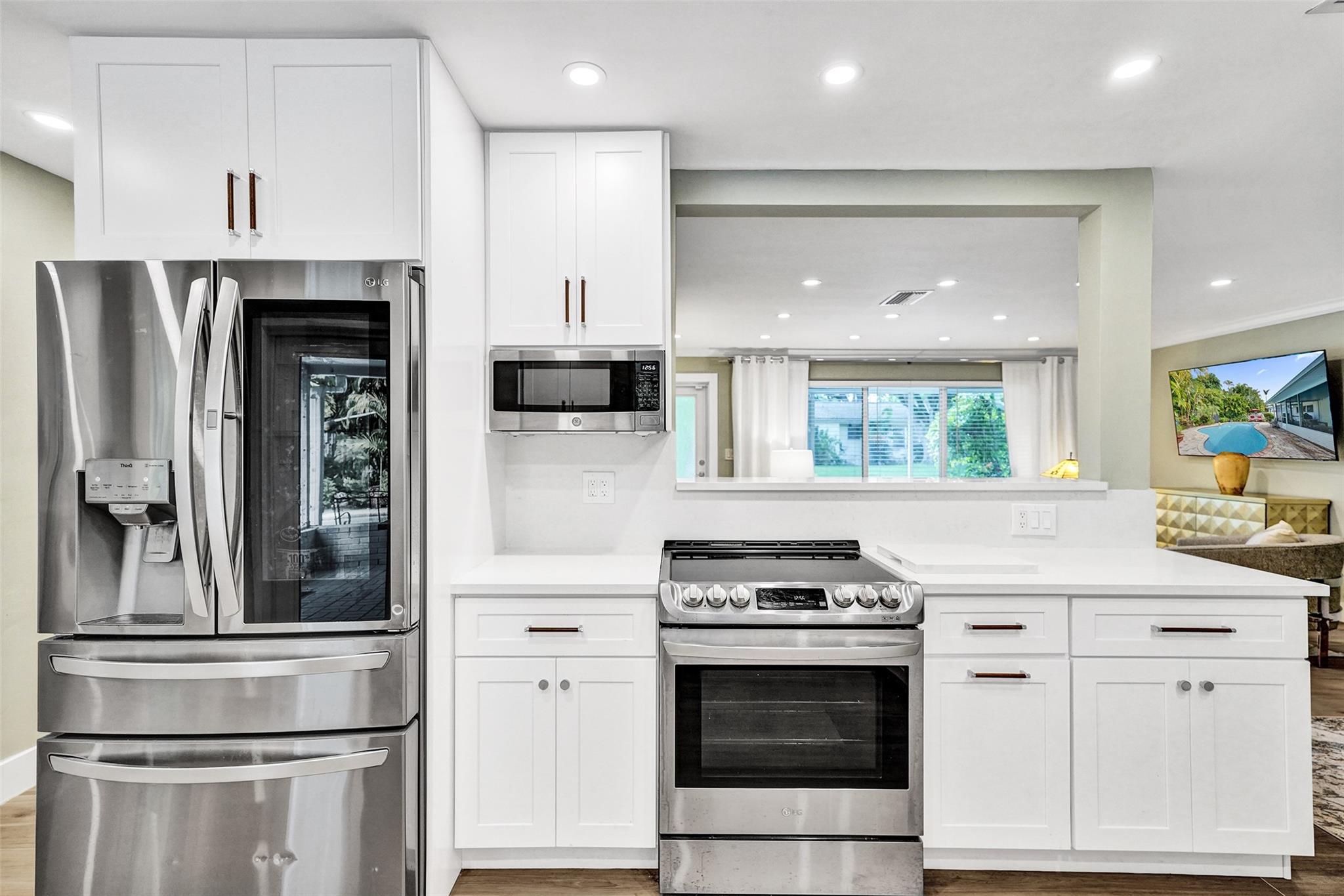 Coral Estates 32-29 B - Residential