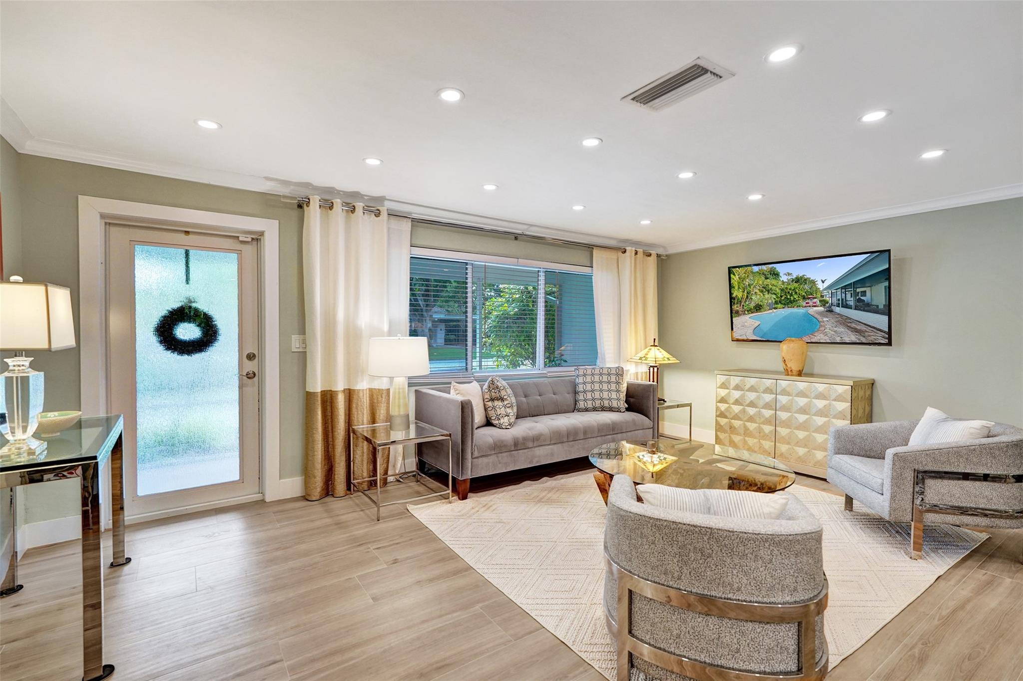 Coral Estates 32-29 B - Residential