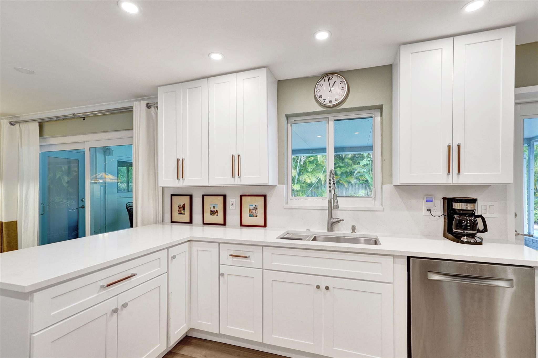 Coral Estates 32-29 B - Residential