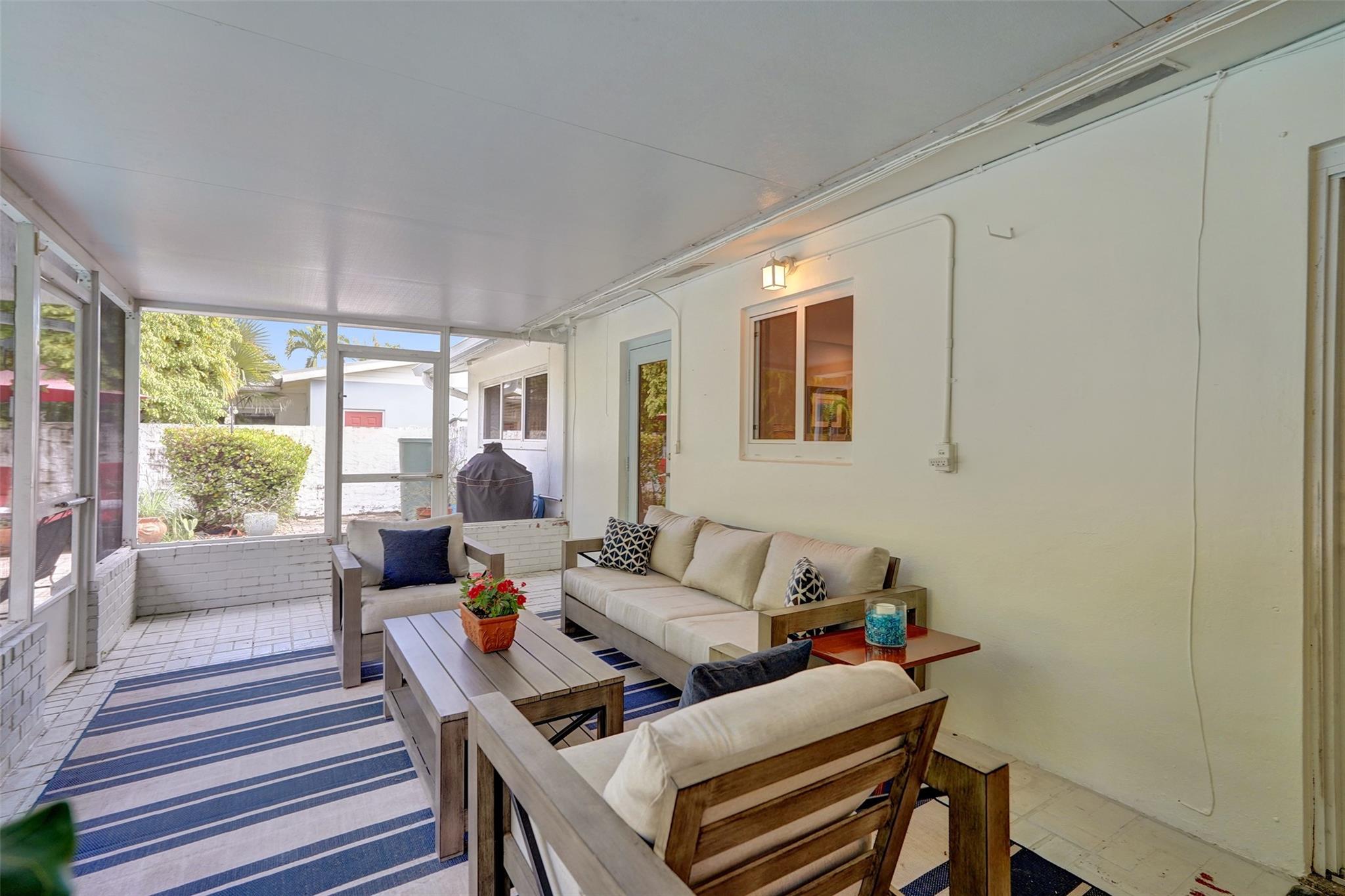 Coral Estates 32-29 B - Residential