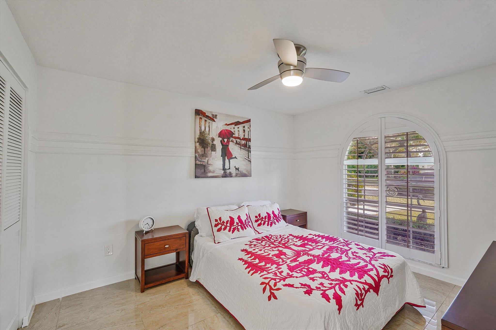 GREENVIEW SHORES 1 OF WEL - Residential