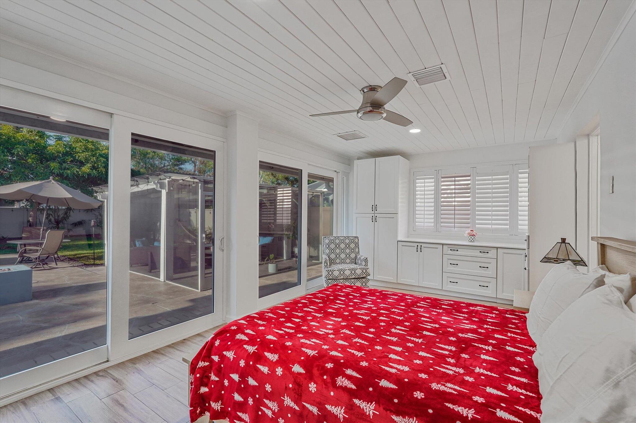 GREENVIEW SHORES 1 OF WEL - Residential