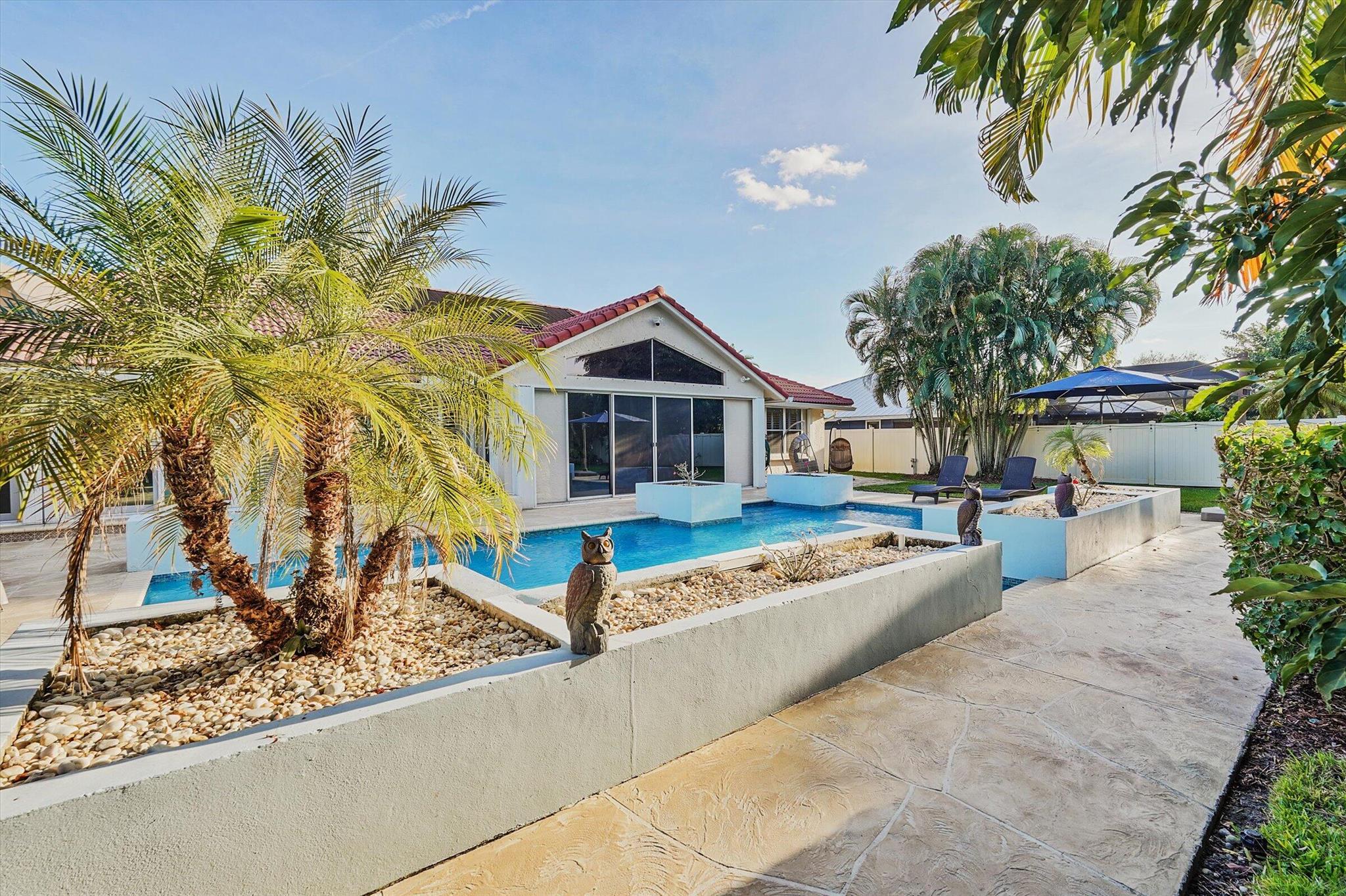 GREENVIEW SHORES 1 OF WEL - Residential