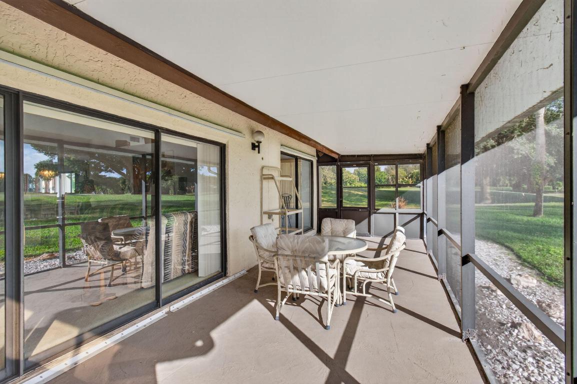 Villas of Green Glen / Indian Spring - Residential