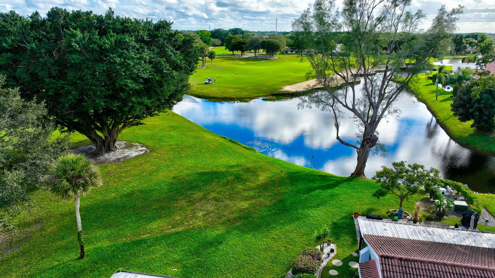 Villas of Green Glen / In - Residential