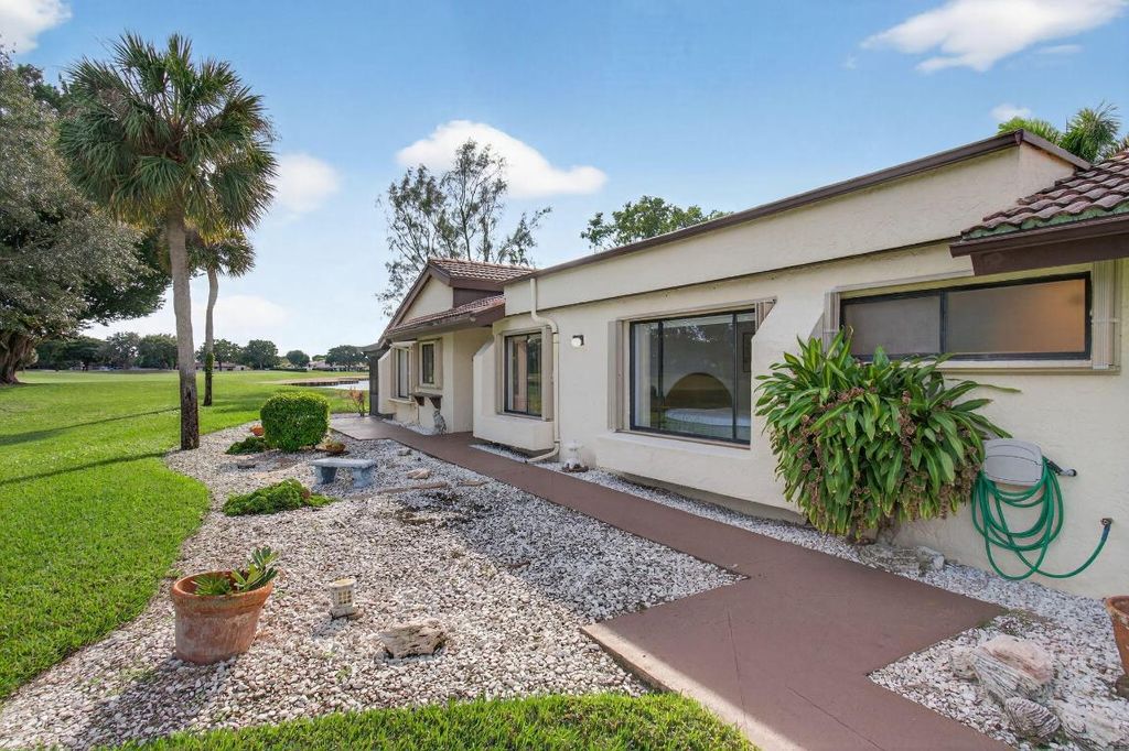 Photo of 5630 Piping Rock Drive, Boynton Beach, FL 33437 (MLS # R11147912)