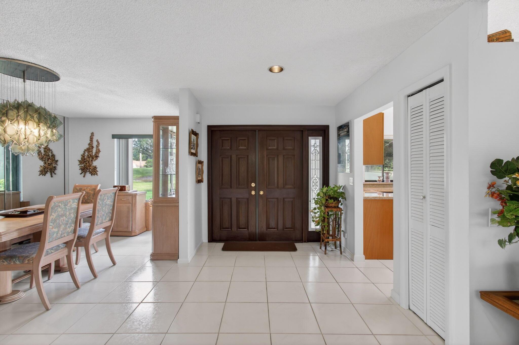 Villas of Green Glen / In - Residential