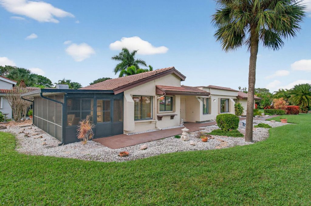 Photo of 5630 Piping Rock Drive, Boynton Beach, FL 33437 (MLS # R11147912)
