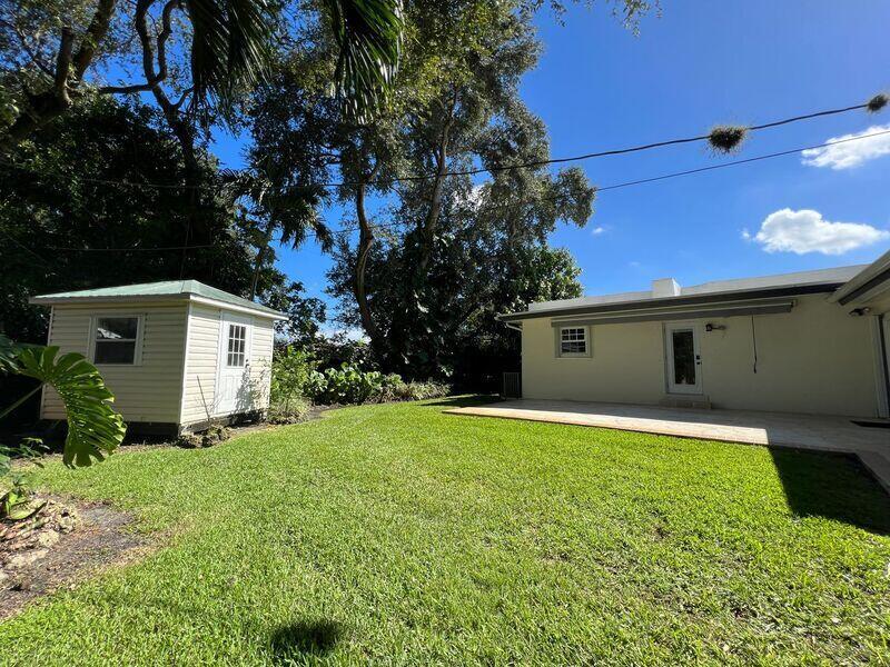 OAK RIDGE PARK - Residential Lease