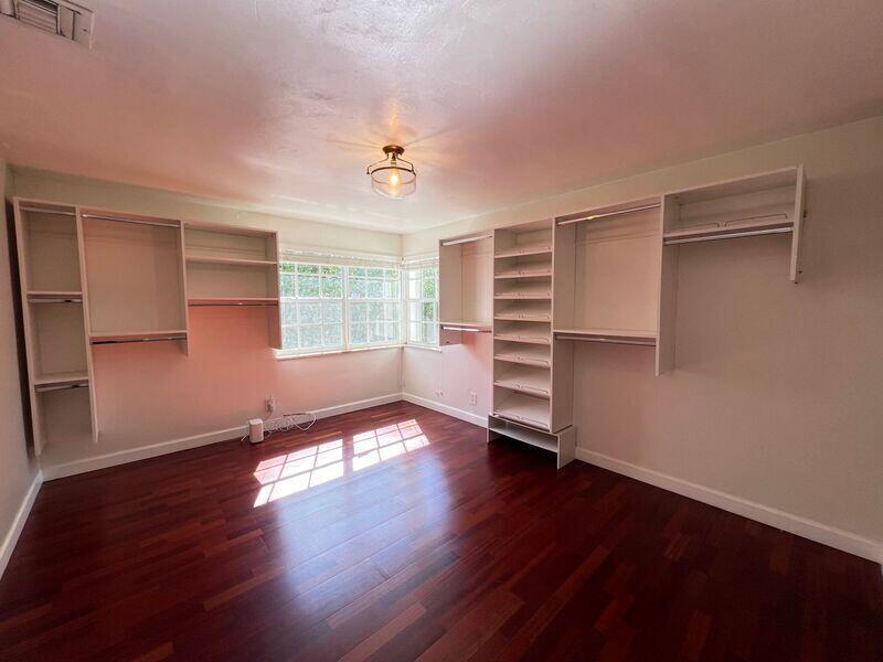 OAK RIDGE PARK - Residential Lease