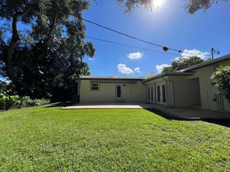 OAK RIDGE PARK - Residential Lease
