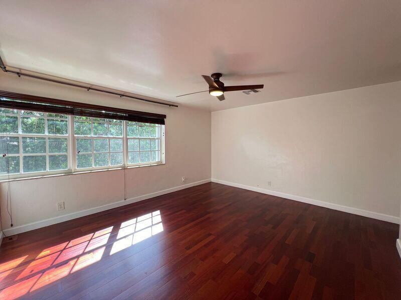 OAK RIDGE PARK - Residential Lease