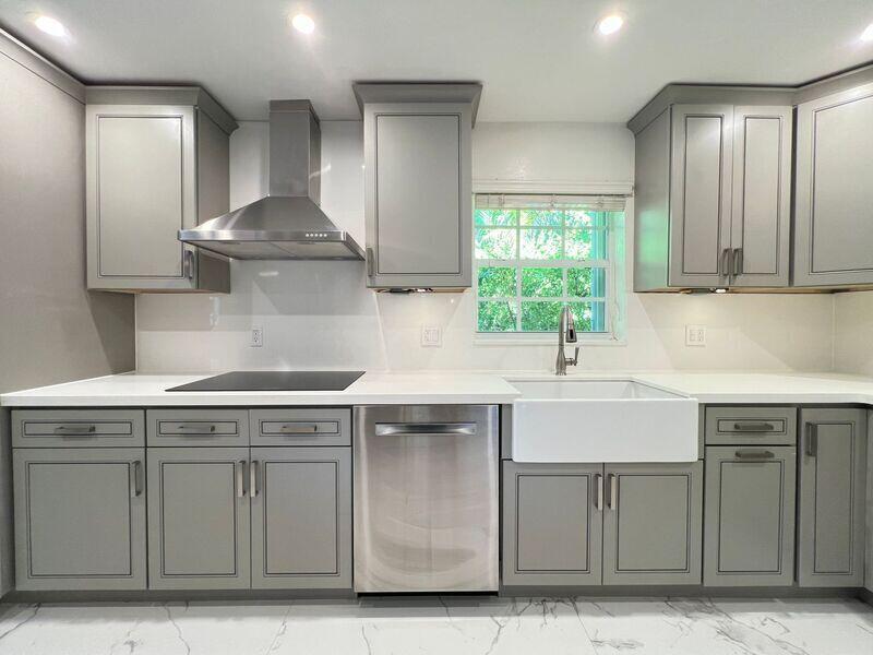 OAK RIDGE PARK - Residential Lease