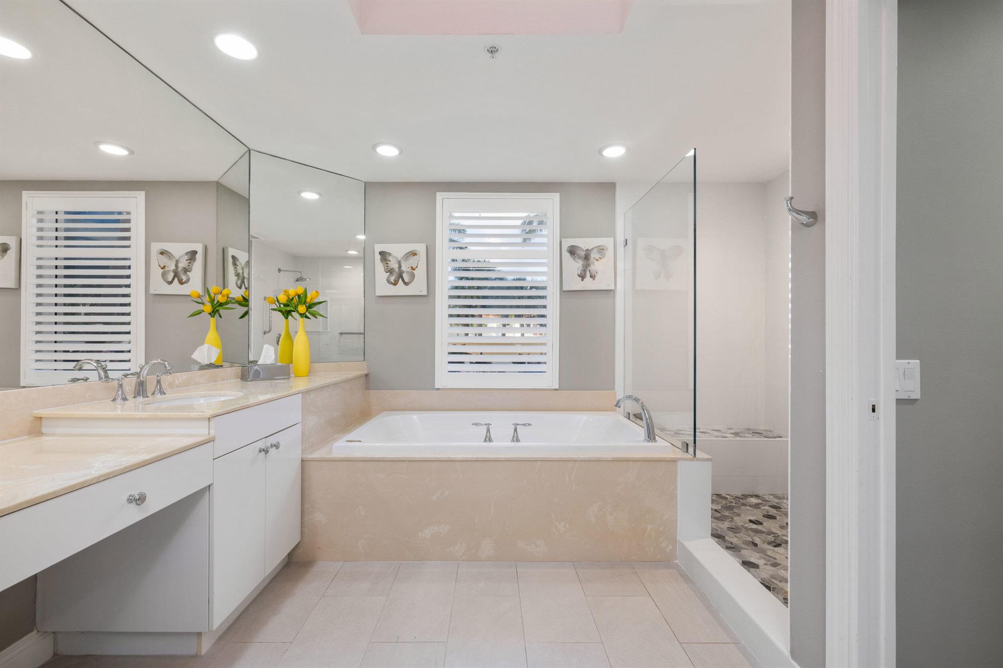 Pointe At Jupiter Yacht C - Residential