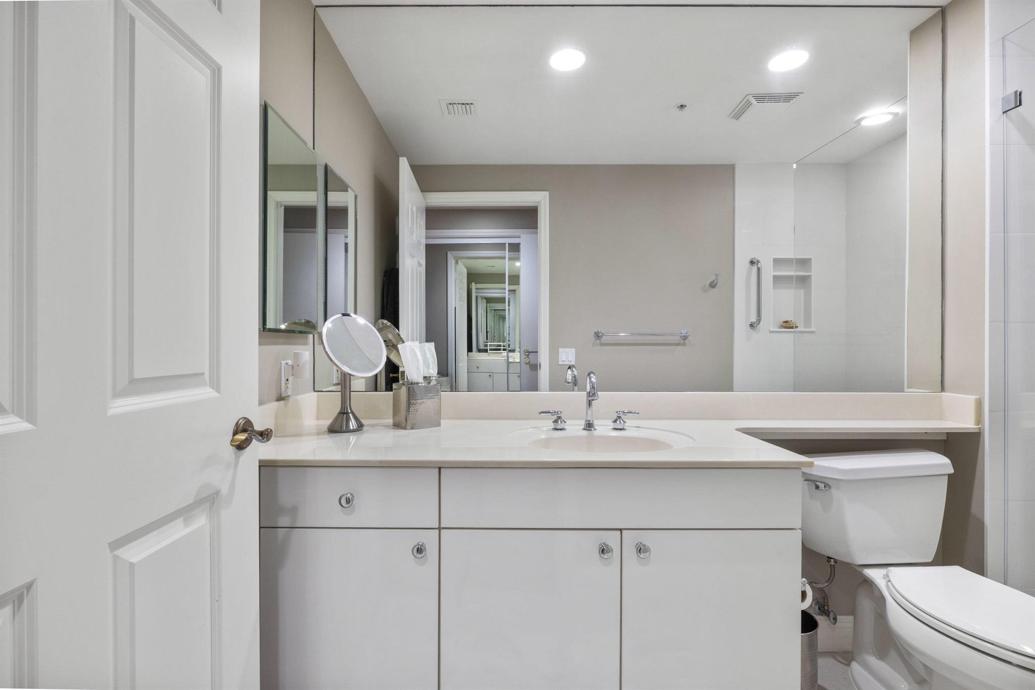 Pointe At Jupiter Yacht C - Residential