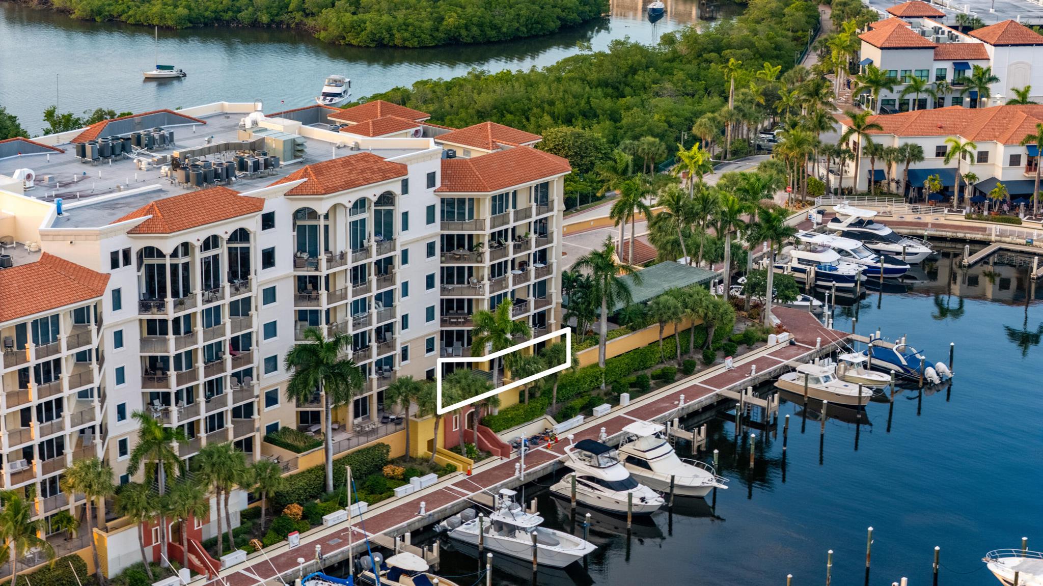 Pointe At Jupiter Yacht C - Residential