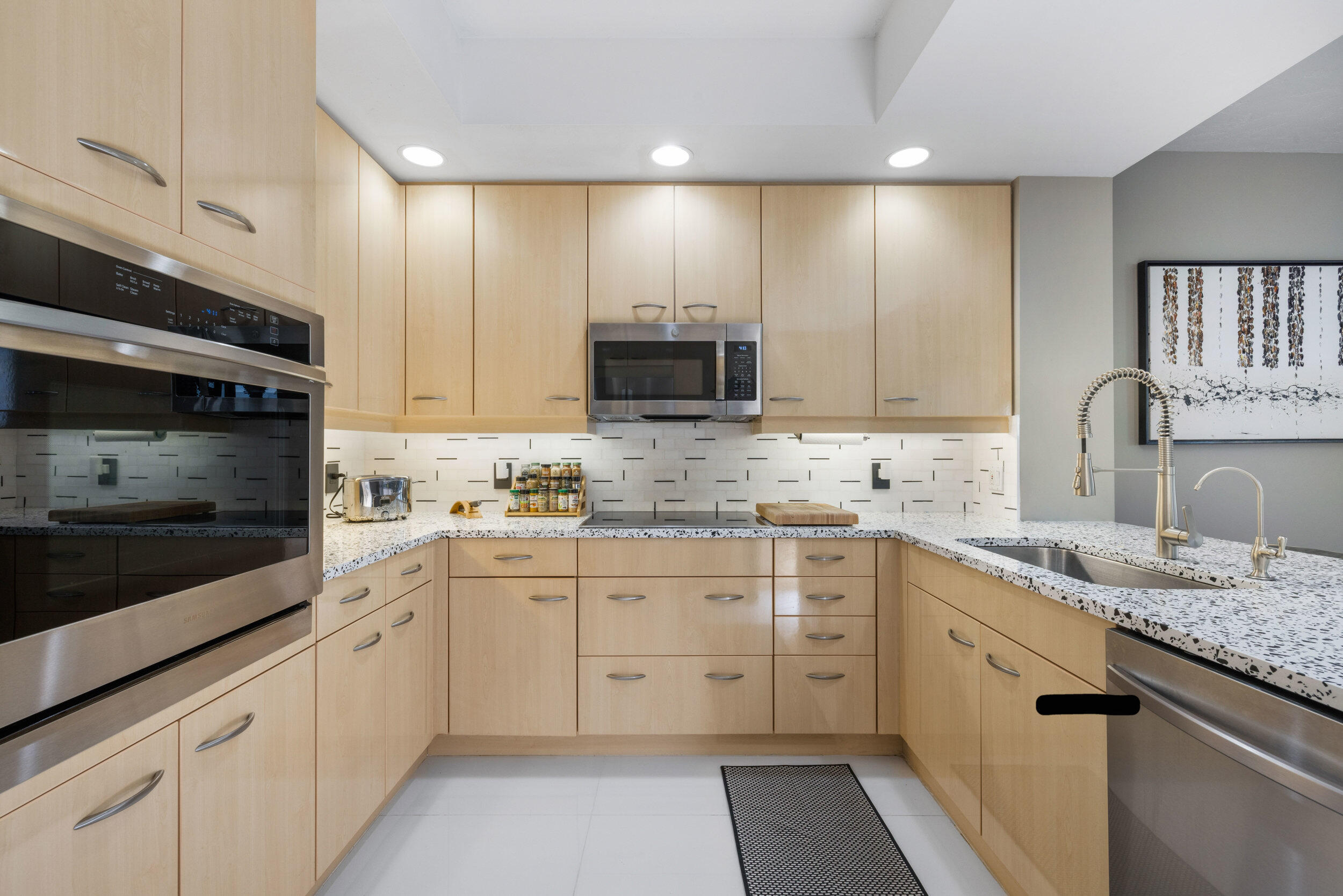 Pointe At Jupiter Yacht C - Residential