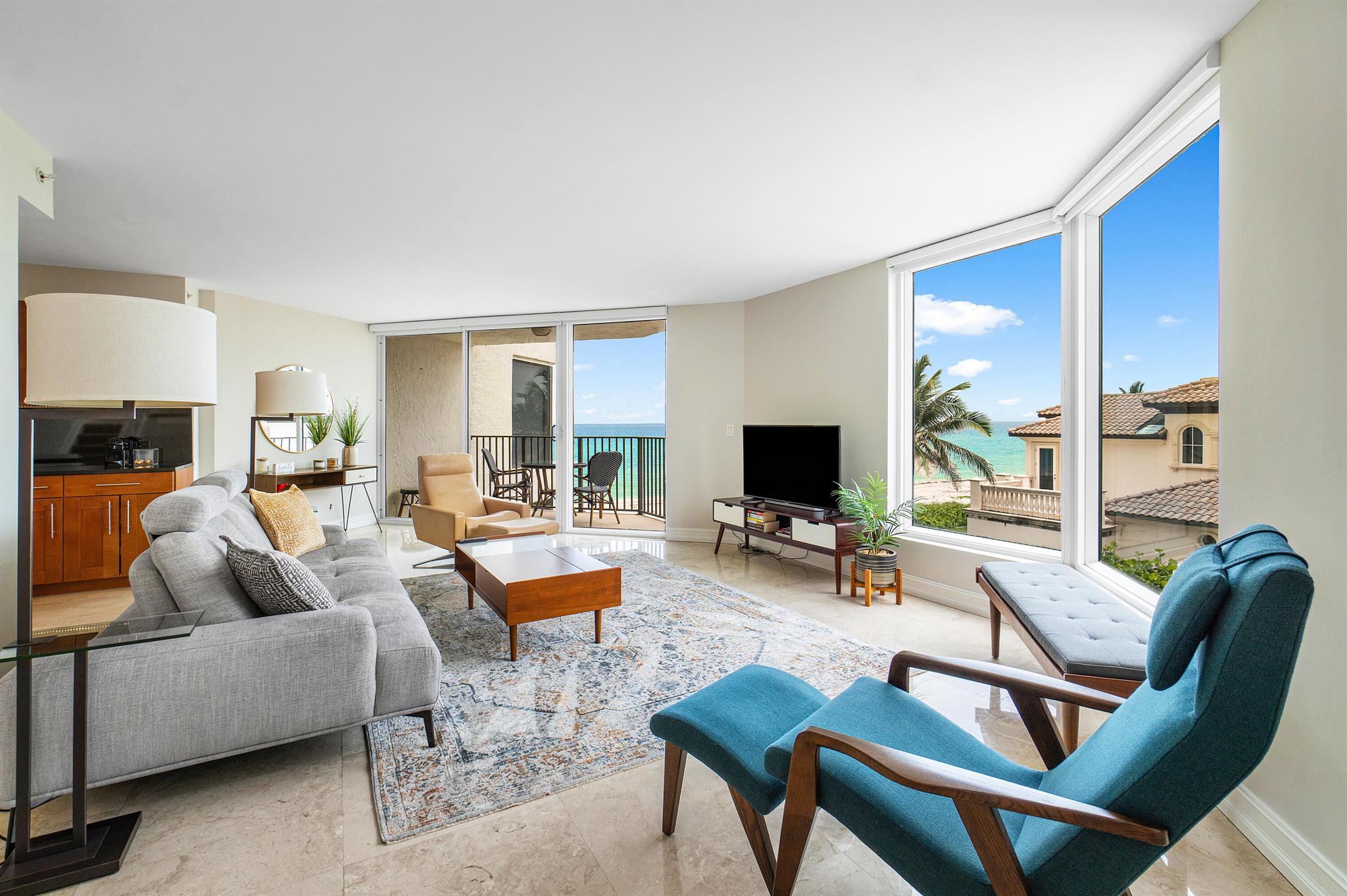 TOWNHOUSES OF HIGHLAND BE - Residential Lease