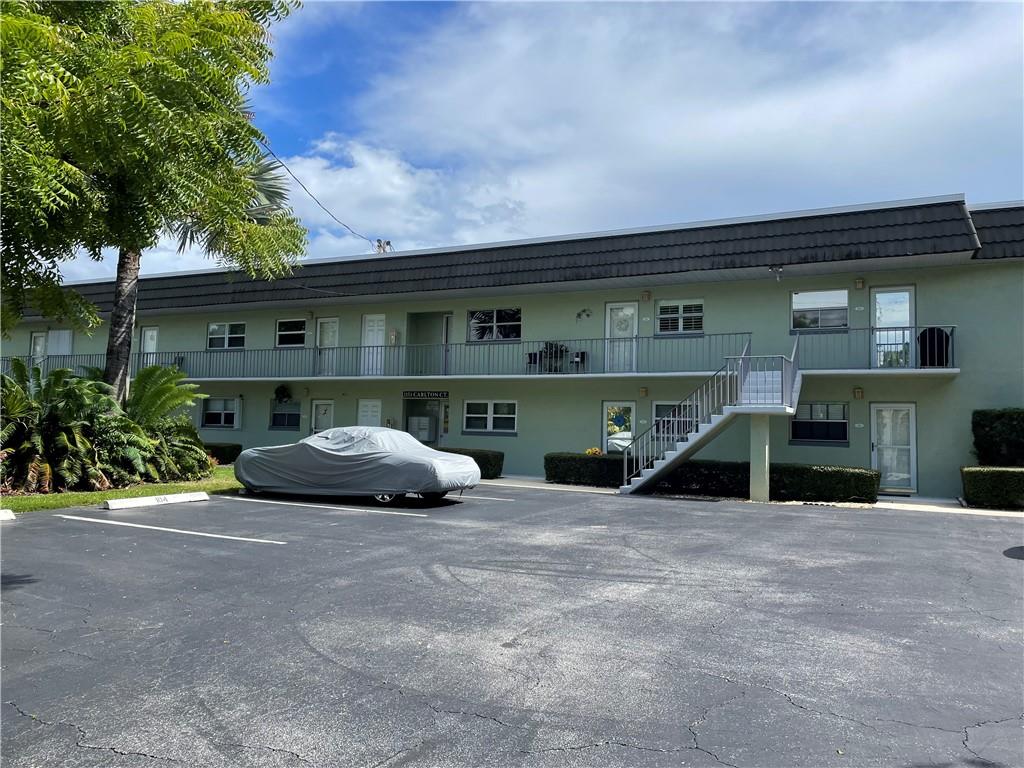 CHARMING 1 Bedroom 1 and 1/2 Bath Condo with Impact Glass enclosed air conditioned patio which can be used as a guest room or office! ADULT 55+ Community located just minutes away from Fort Pierce INLET and BEAUTIFUL BEACHES, GROCERY and RESTAURANTS! The Colonnades has a community clubhouse, POOL, tennis Courts, Sauna, Exercise Equipment and Pool Table for your enjoyment! Offered Furnished or Unfurnished. Great Closet space with large utility closet located off of the enclosed patio. Boat slip may be available. Community Dock with benches and great water views! First month and Security for Move-in.