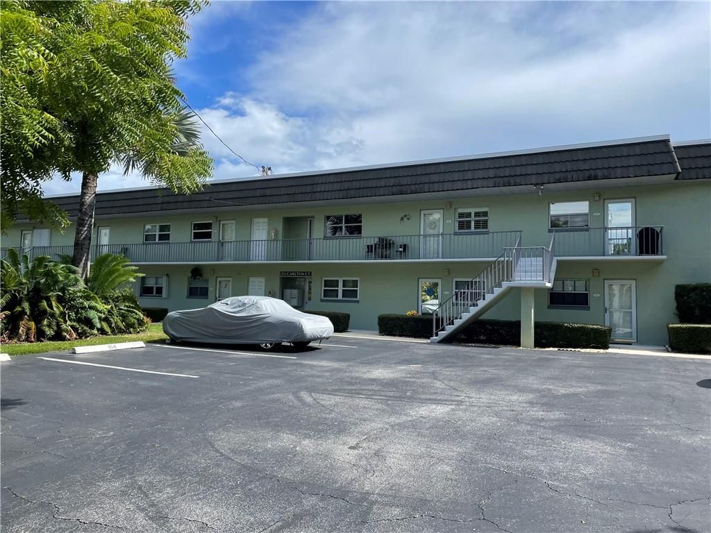 Photo of 1151 Carlton Court #203, Fort Pierce, FL 34949 (MLS # F10515284)