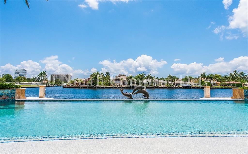 BAY COLONY SEC OF THE LAN - Residential