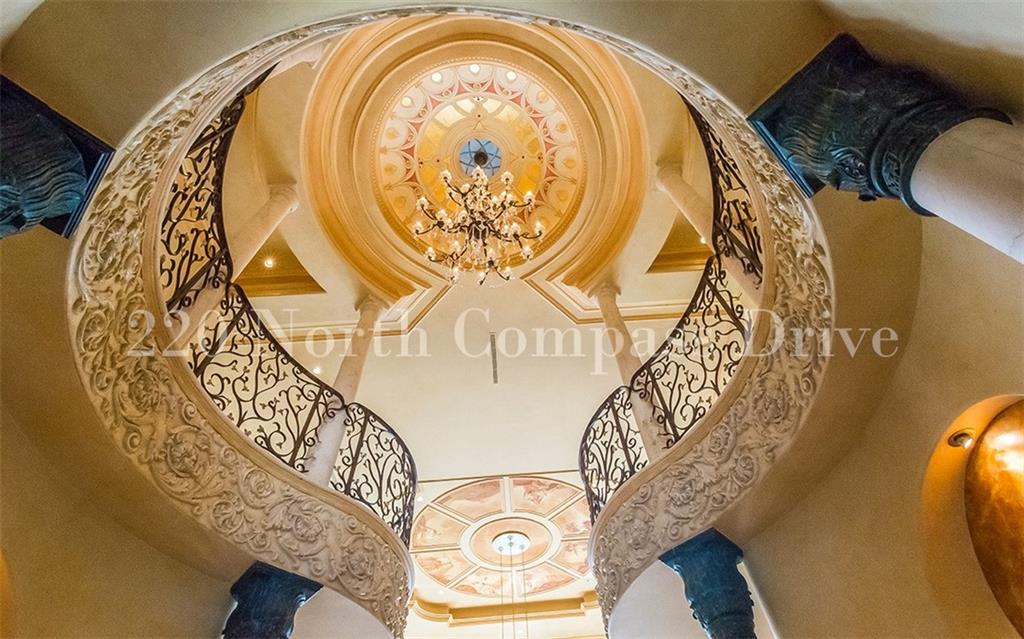 BAY COLONY SEC OF THE LAN - Residential