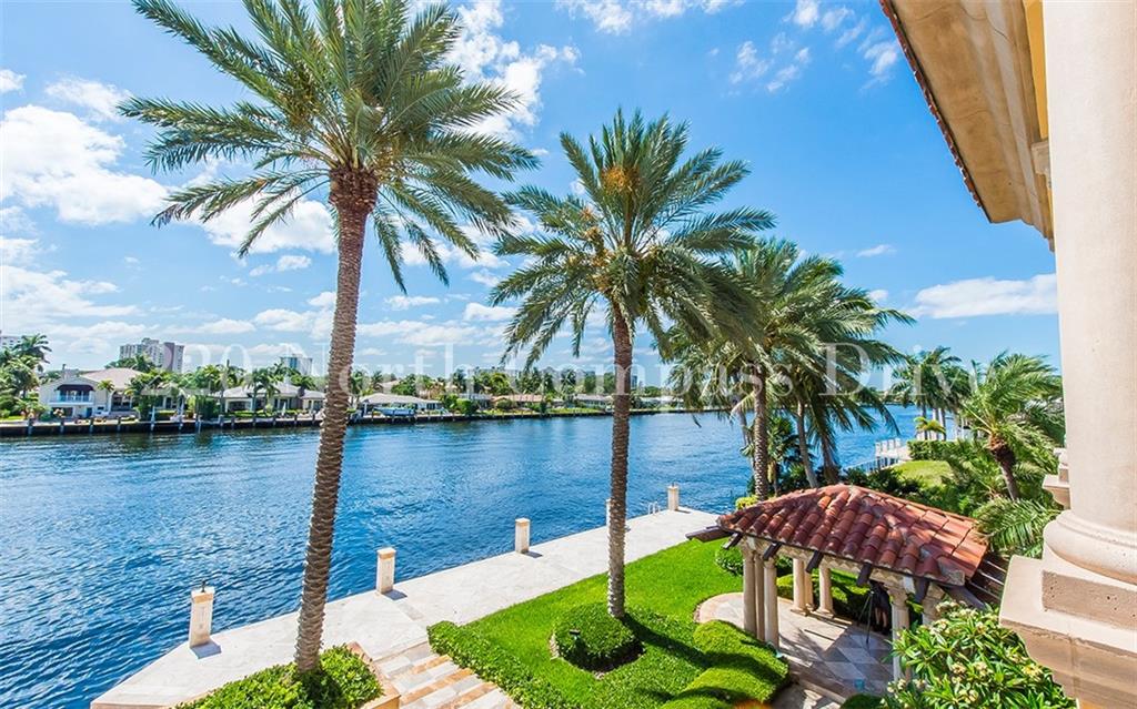 BAY COLONY SEC OF THE LAN - Residential