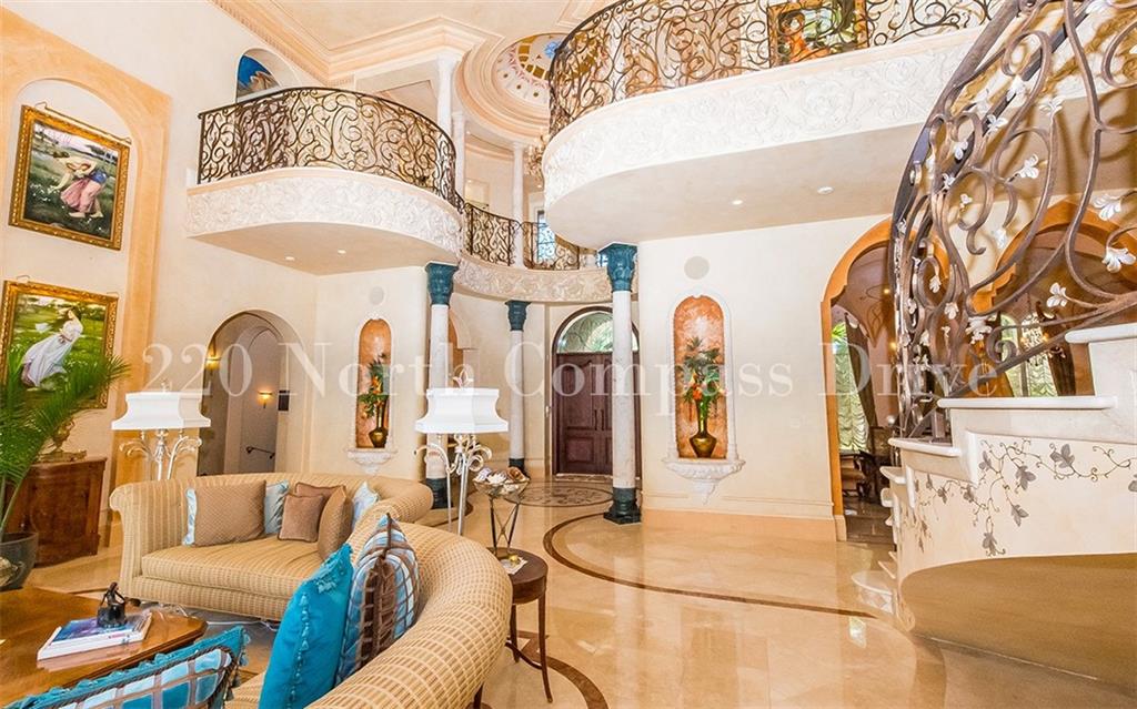 BAY COLONY SEC OF THE LAN - Residential