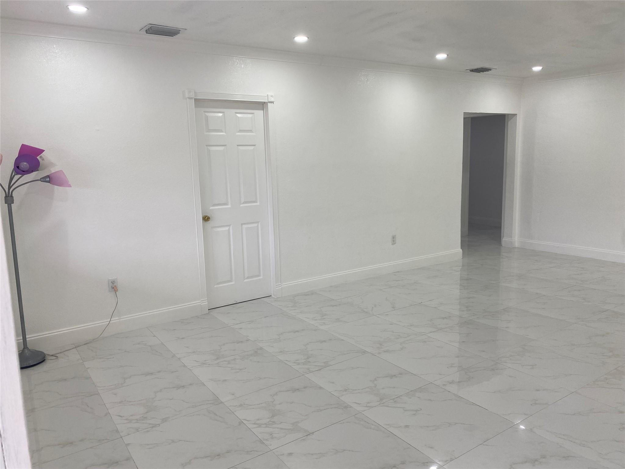 13315 NW 19th Ave