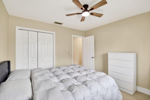 Tiny photo for 990 Hickory Trail, Wellington, FL 33414 (MLS # B26070621)