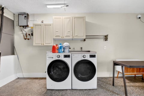 Tiny photo for 990 Hickory Trail, Wellington, FL 33414 (MLS # B26070621)