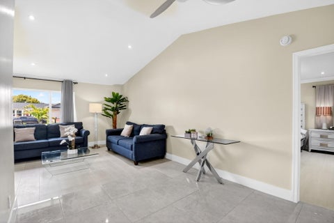 Tiny photo for 990 Hickory Trail, Wellington, FL 33414 (MLS # B26070621)