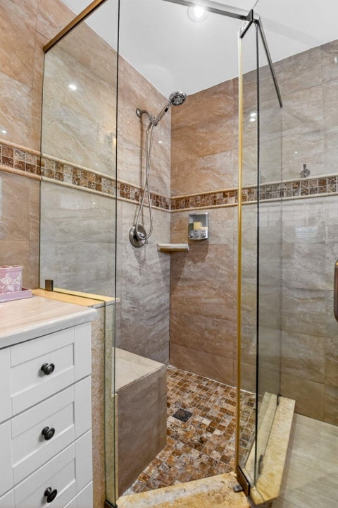 Tiny photo for 990 Hickory Trail, Wellington, FL 33414 (MLS # B26070621)