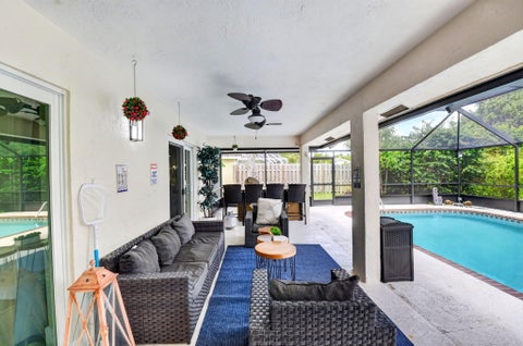 Tiny photo for 990 Hickory Trail, Wellington, FL 33414 (MLS # B26070621)