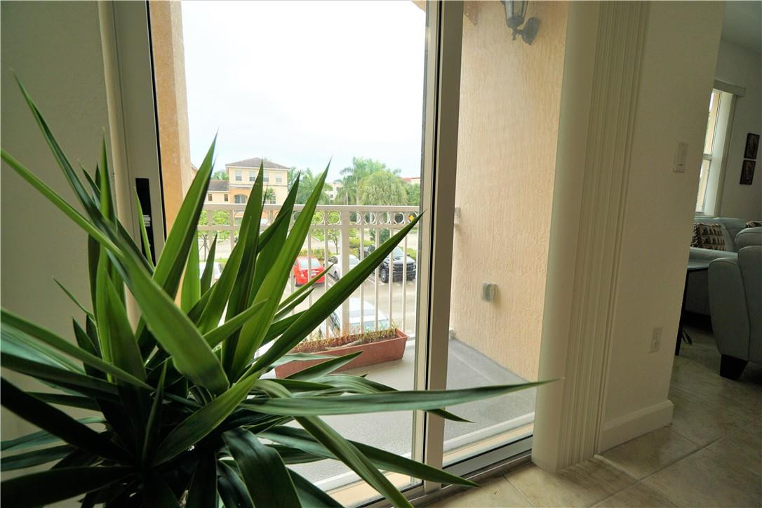 Las Sevillas - Residential