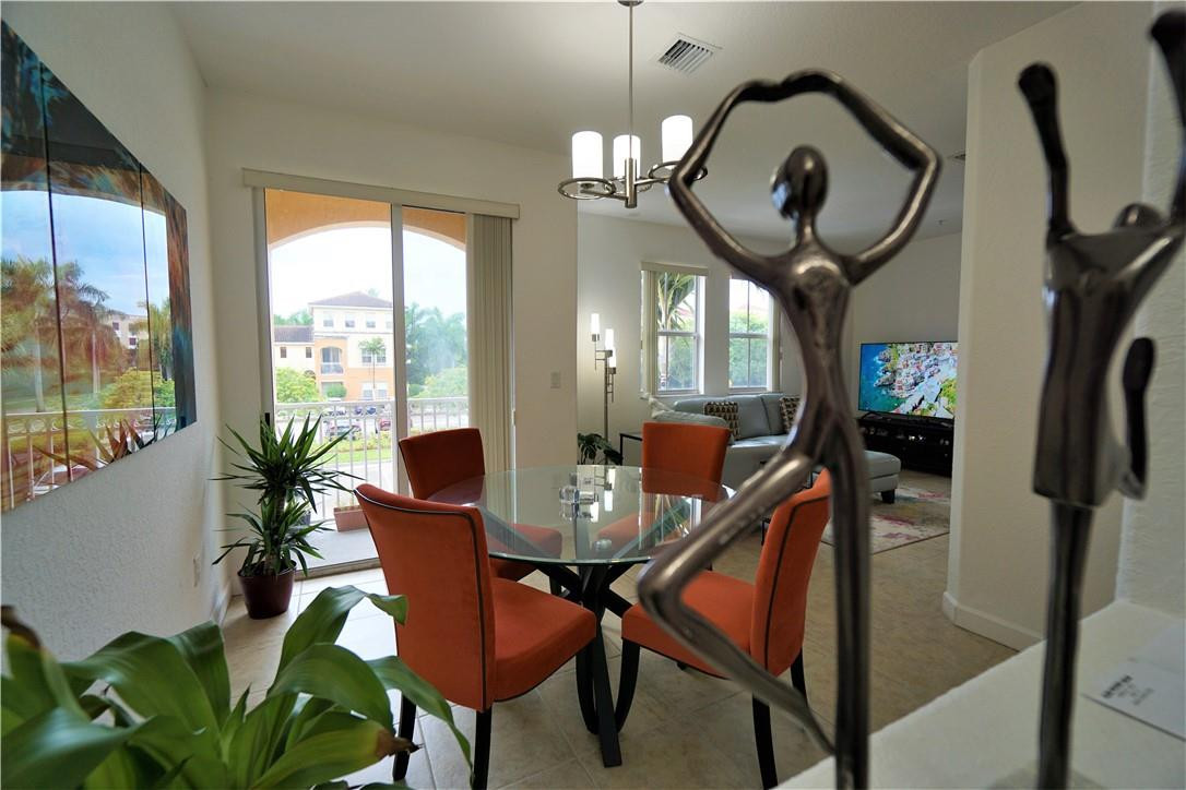 Las Sevillas - Residential