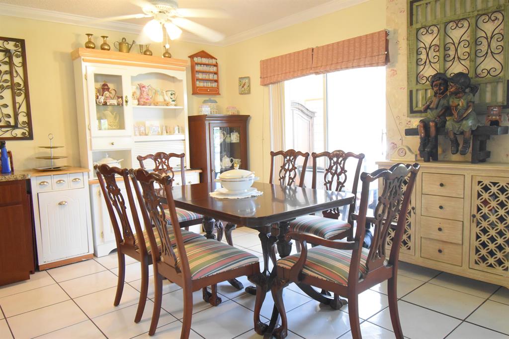 Delray Villas 03 - Residential