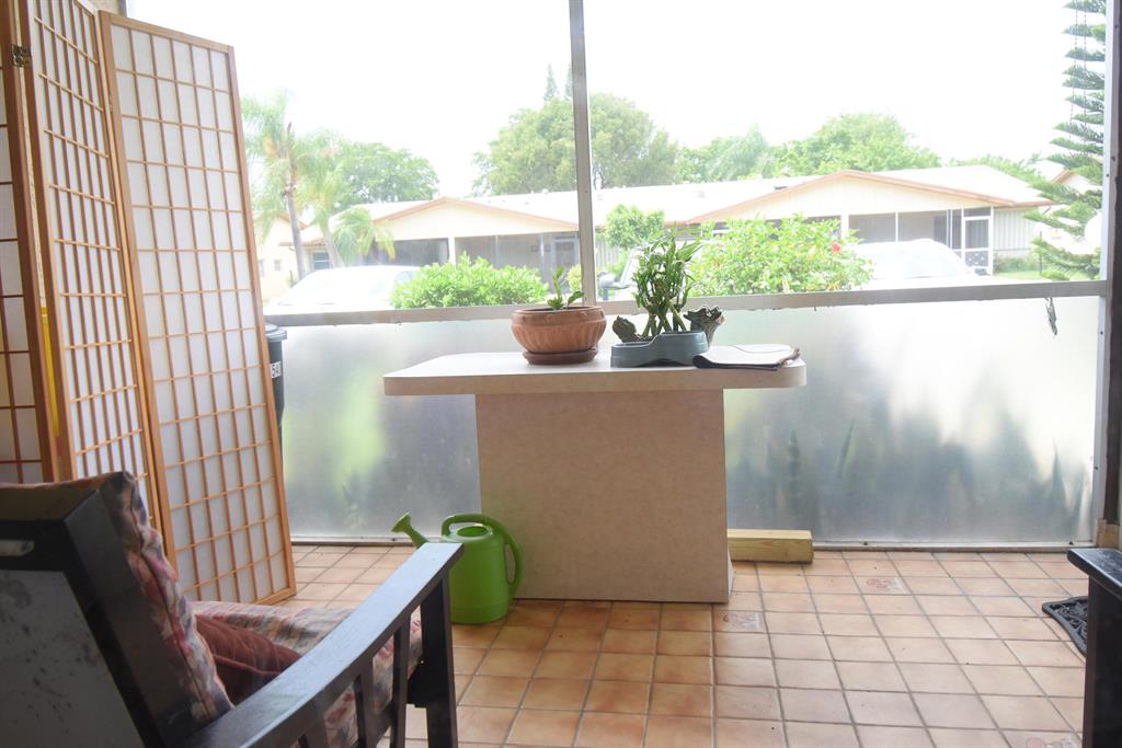 Delray Villas 03 - Residential