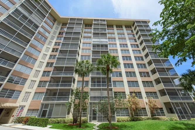 Country Club Towers - Residential