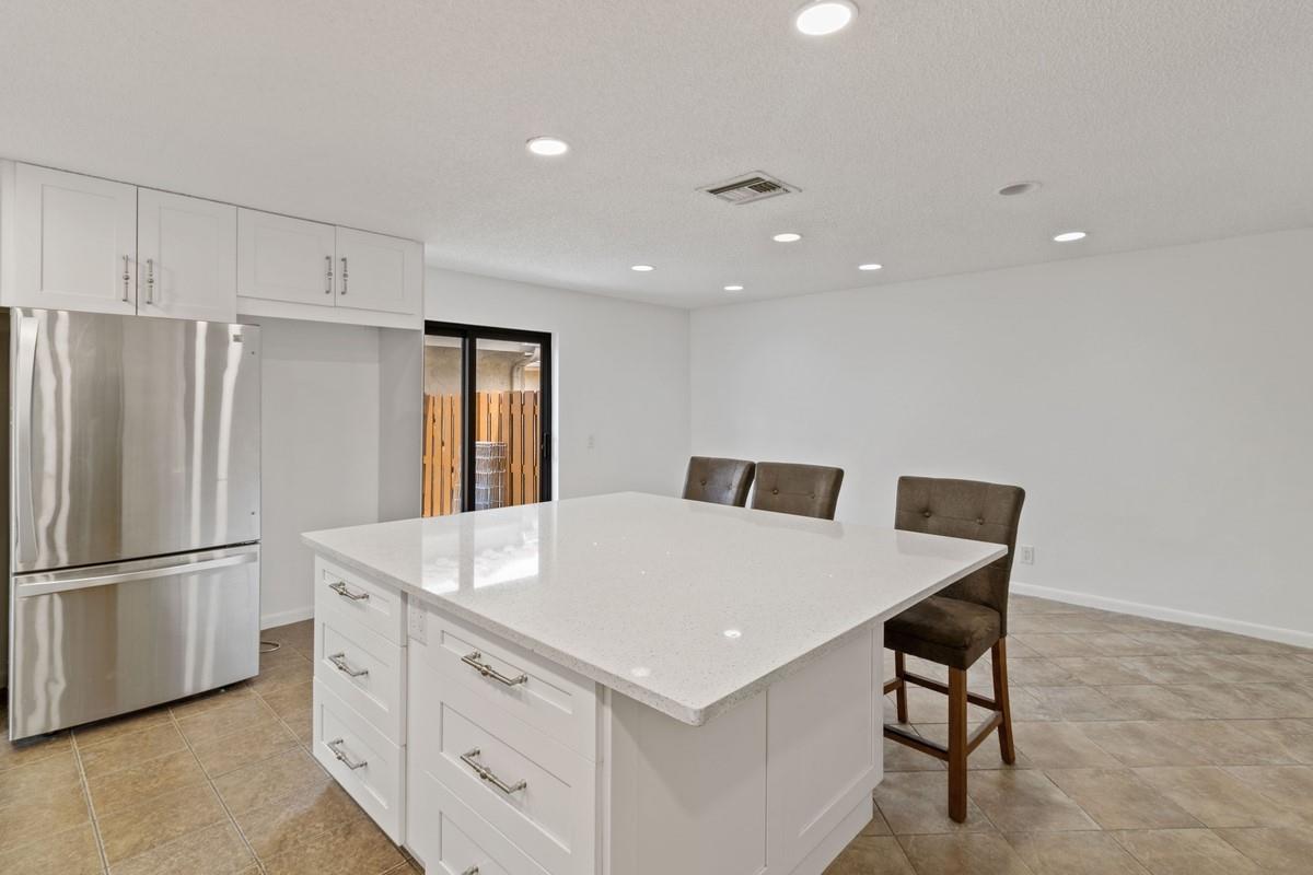 2159 Baton Rouge