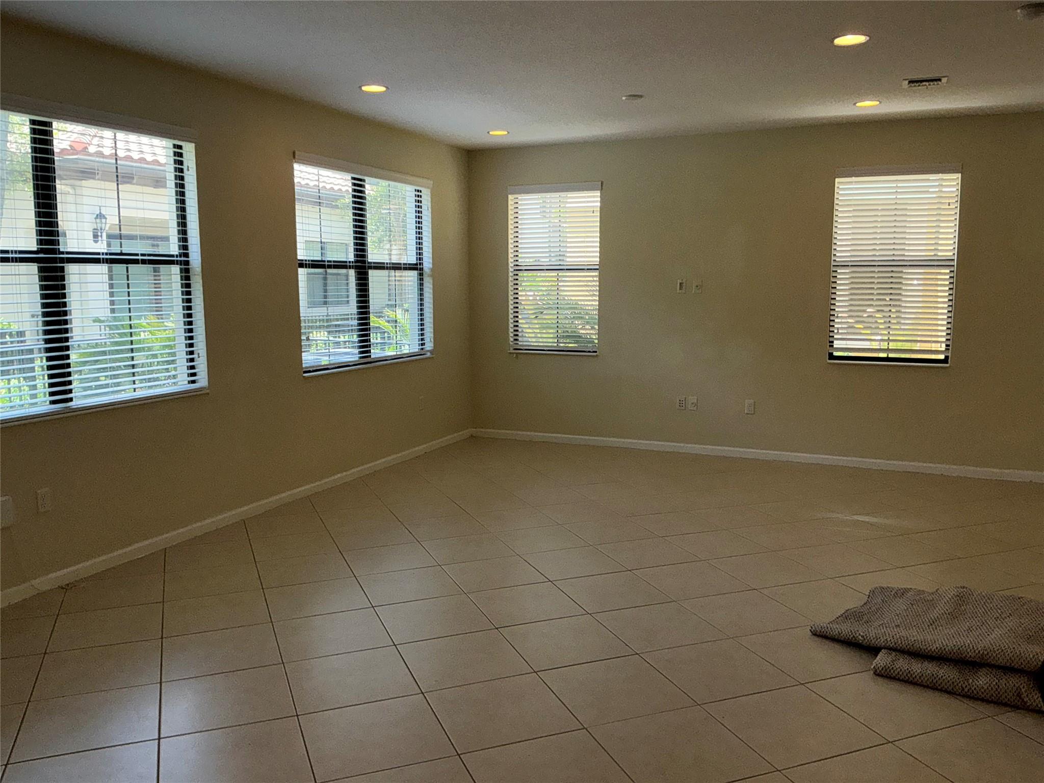 Artesia - Residential