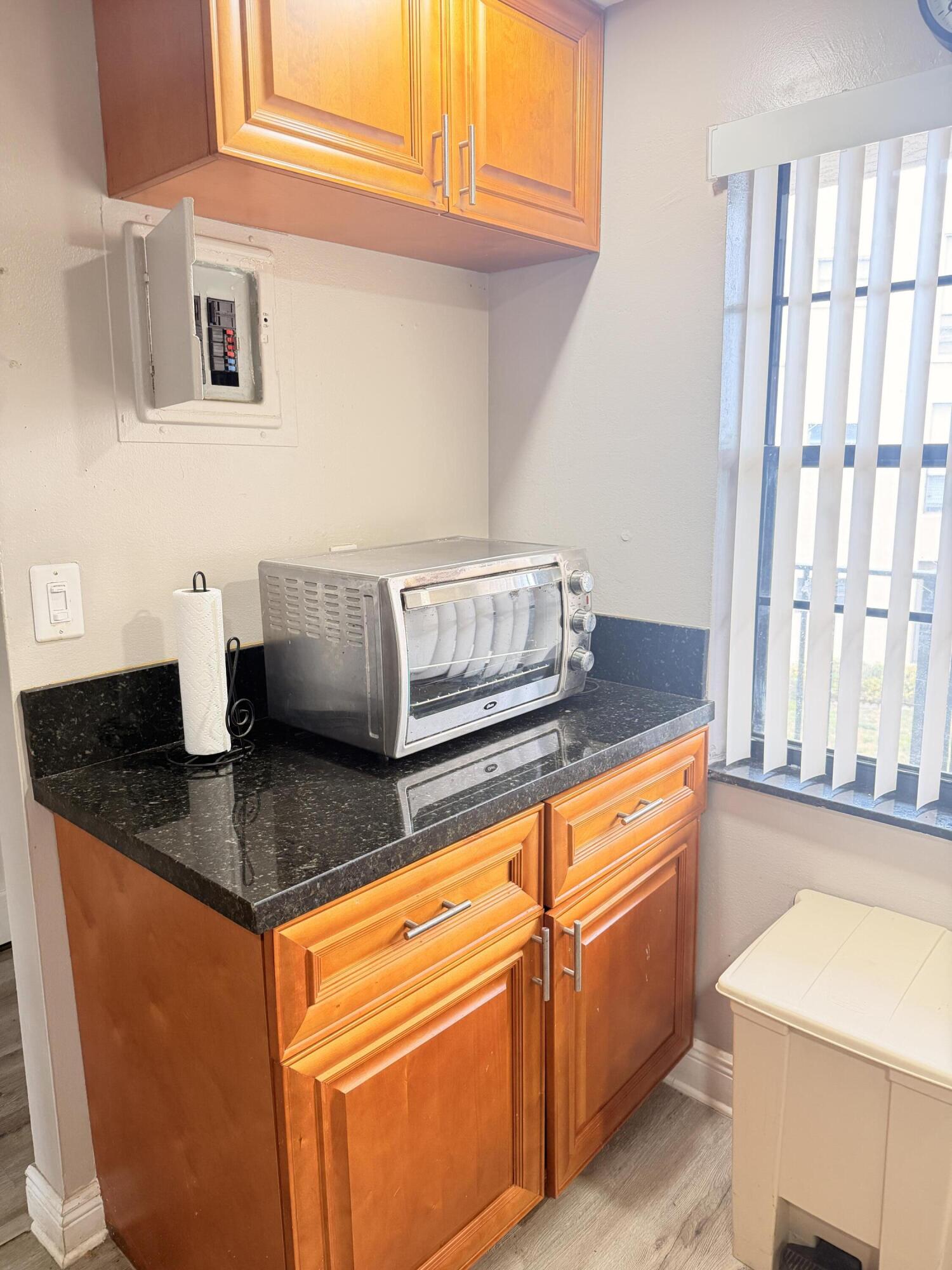 6451 N University Drive Apt 212